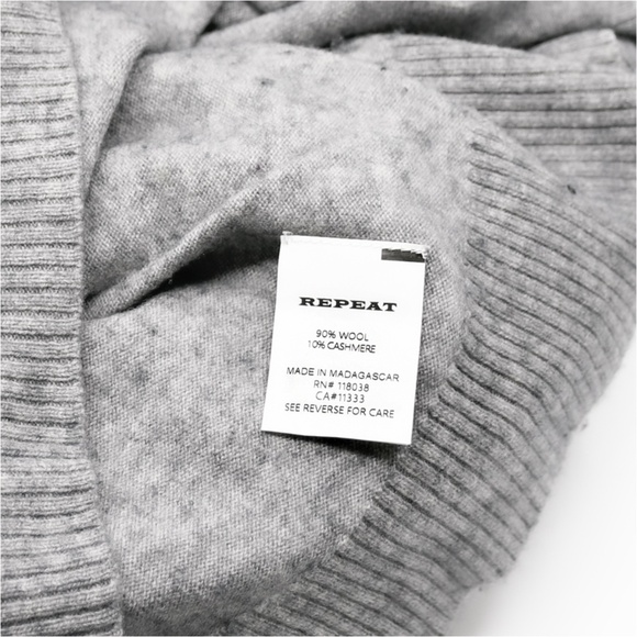 REPEAT Wool / Cashmere Turtleneck Sweater With Fringe - Picture 6 of 10